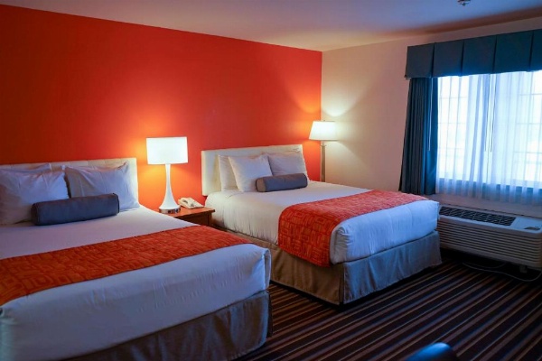 Howard Johnson by Wyndham Salinas image 17