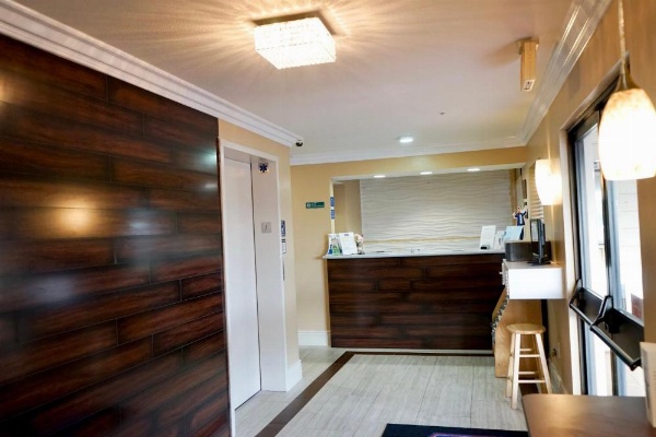 Howard Johnson by Wyndham Salinas image 30